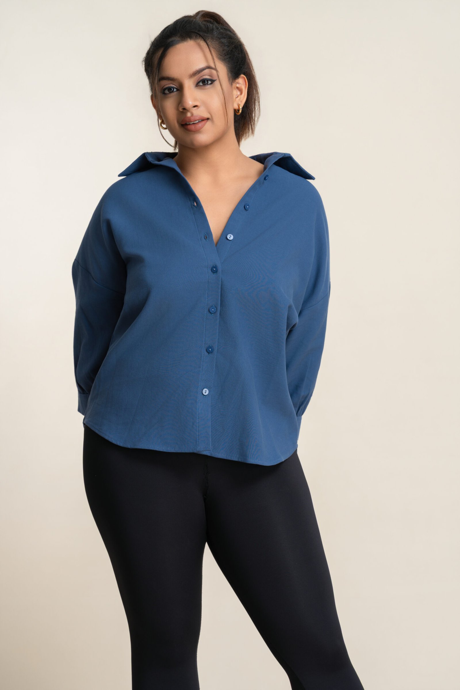 SKYLI CURVES0296
